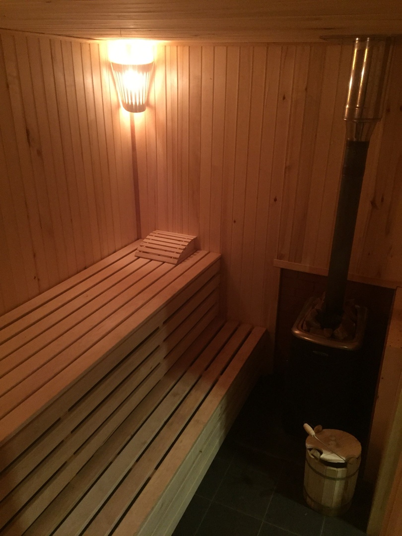 Black Sauna