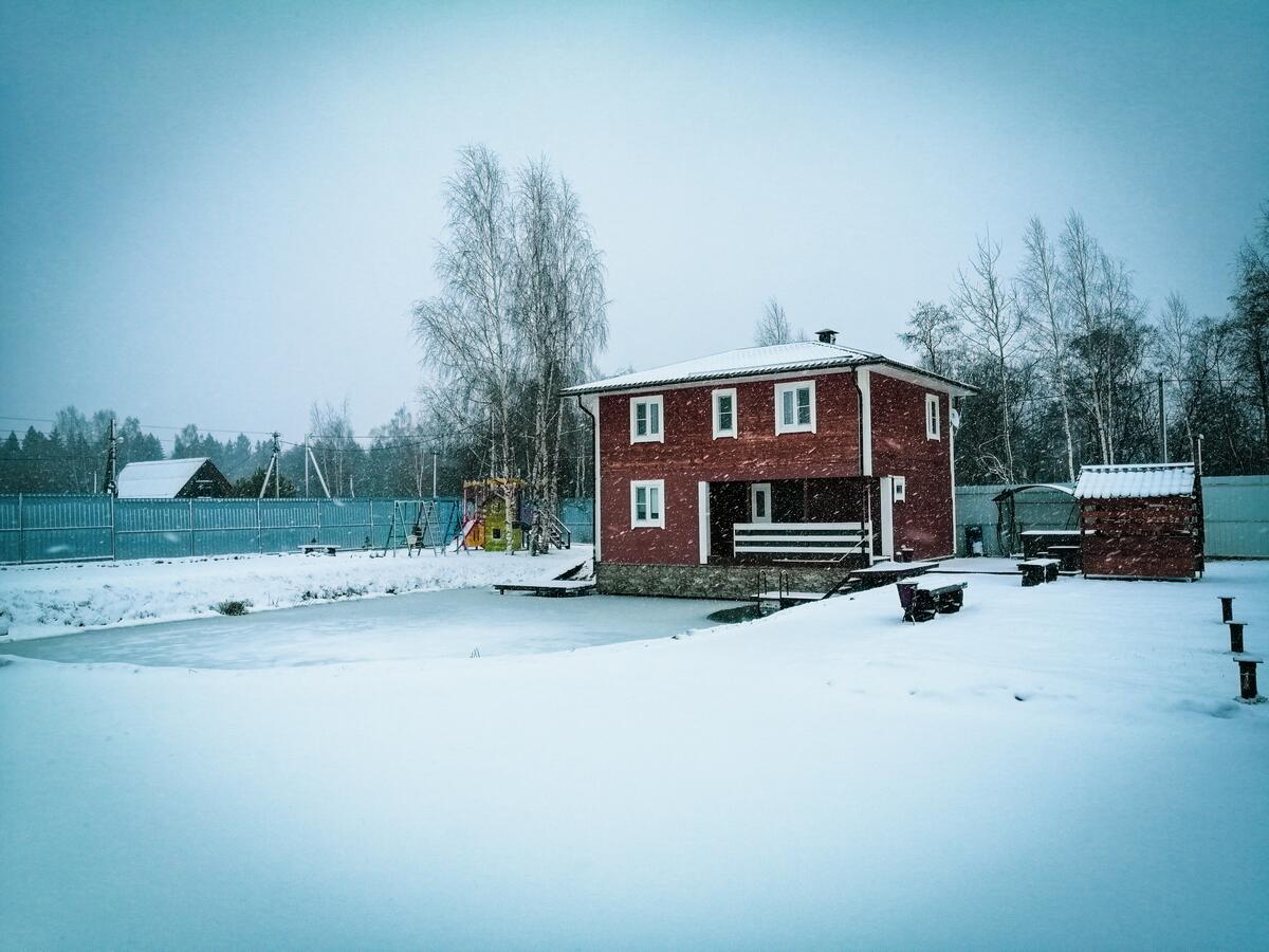 Баня с бассейном